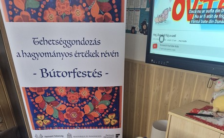 Bútorfestő tehetséggondozó program Hegyközszentmiklóson